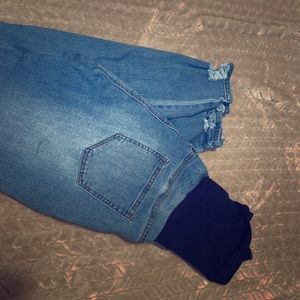 Medium angel kiss maternity jeans